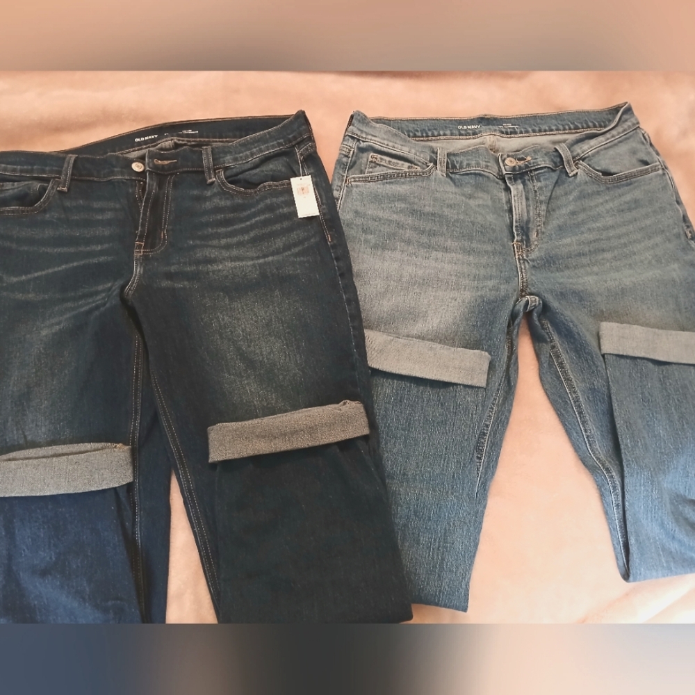 2 pairs OLD NAVY Boyfriend fit jeans